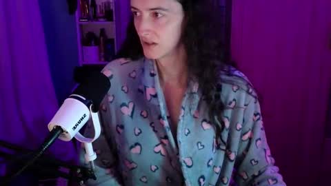 Snapshot of memisecrets chatting on 30, 11, 2025 Megumi Aina online show from 30, 11, 2025