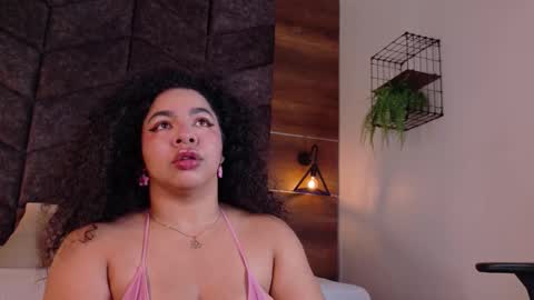 Snapshot of memphiswilliams chatting on 3, 3, 2026 Memphis Williams online show from 3, 3, 2026