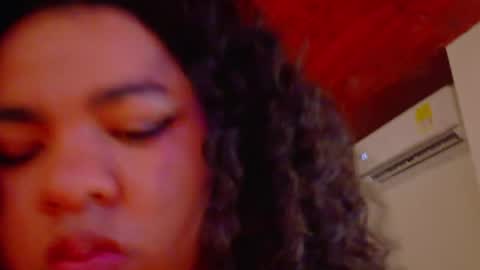 Snapshot of memphiswilliams chatting on 27, 5, 2026 Memphis Williams online show from 27, 5, 2026