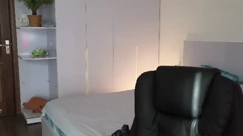 Mencialo online show from 26, 6, 2026