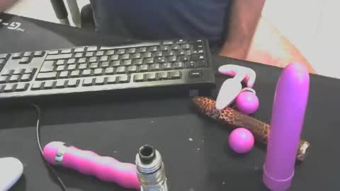 Snapshot of mentosgum chatting on 8, 10, 2025 mentosgum online show from 8, 10, 2025