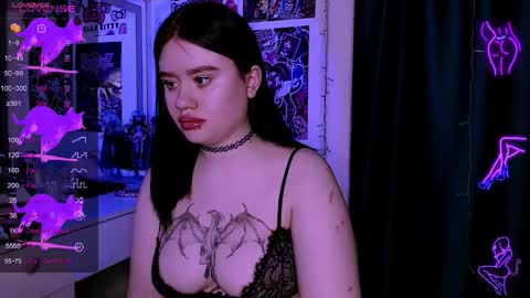 Snapshot of meow_marie chatting on 30, 3, 2026 meow marie online show from 30, 3, 2026