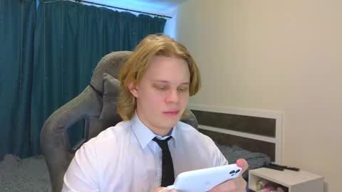 Mickey online show from 10, 3, 2025