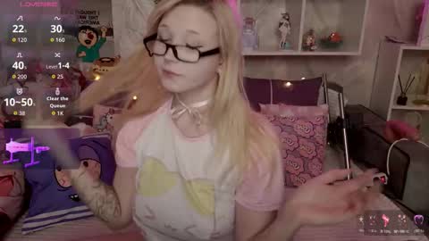 MeowkaKitty online show from 16, 2, 2026