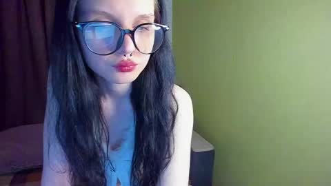 meowli online show from 4, 2, 2025