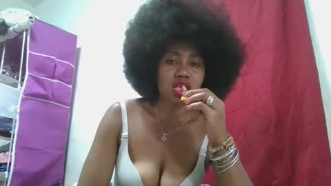 meraldaaaa online show from 7, 10, 2025