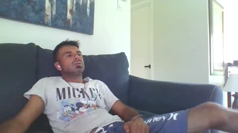 Snapshot of mercedes190d chatting on 8, 10, 2025 Mercedes190d online show from 8, 10, 2025