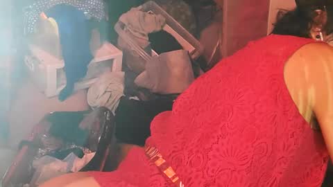 gurlnips online show from 11, 12, 2024