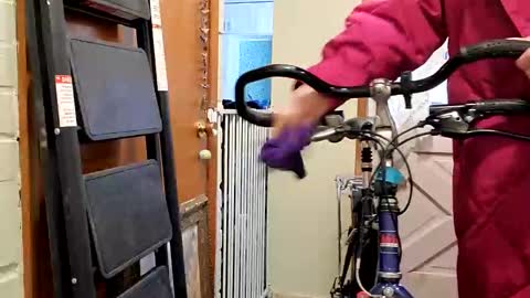 gurlnips online show from 6, 3, 2025