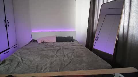 meriannabell online show from 27, 9, 2025