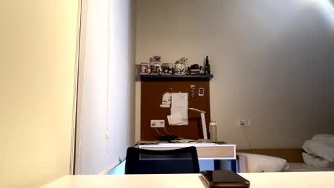 Joan  online show from 15, 1, 2026