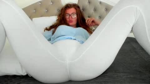 Snapshot of meryamvip1 chatting on 12, 9, 2025 Mary online show from 12, 9, 2025