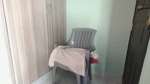 meggy and bree online show from 6, 4, 2026