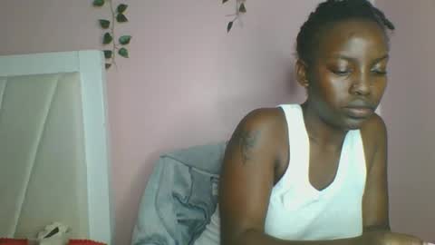 meggy and bree online show from 23, 7, 2026