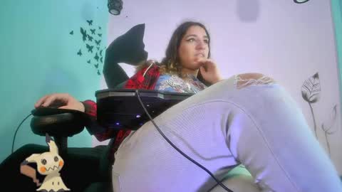 Snapshot of mew_alix chatting on 2, 5, 2026 mew_alix online show from 2, 5, 2026