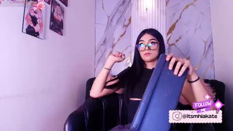 Mhia Kate online show from 29, 6, 2026
