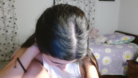 Mia online show from 4, 2, 2025