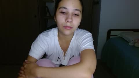 Mia online show from 19, 2, 2026