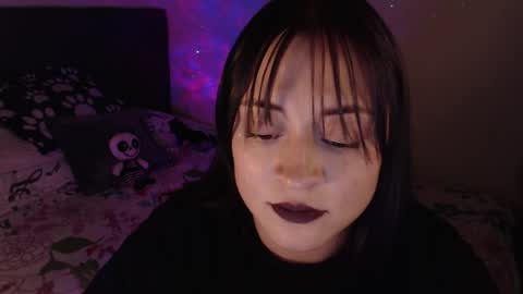 mia online show from 25, 1, 2025