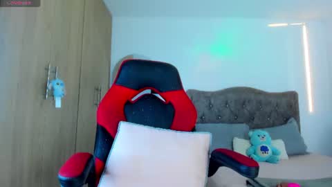 mia_adamsxxx online show from 9, 6, 2026