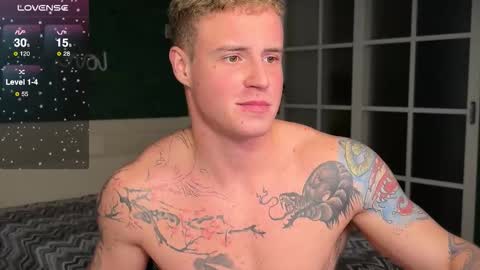 Andre and Mia online show from 12, 11, 2025