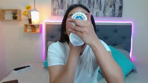 M I A  A Y R A online show from 1, 10, 2025