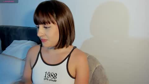 Mia Blair online show from 10, 3, 2026
