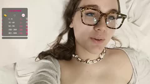 mia_boone online show from 28, 12, 2024