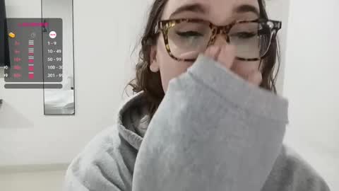 mia_boone online show from 24, 1, 2025