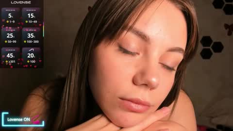 Snapshot of mia_com chatting on 4, 2, 2026 Mia next stream Thursday 1400 UTC1 Friday 1400 UTC1 online show from 4, 2, 2026