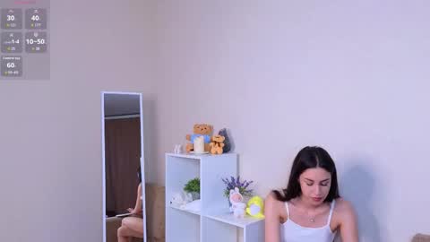 U can call me Angel3 online show from 6, 10, 2025