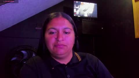 Mia daniela  online show from 22, 10, 2025