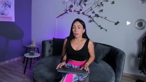 Snapshot of mia_davis__ chatting on 12, 3, 2026 mia_davis__ online show from 12, 3, 2026