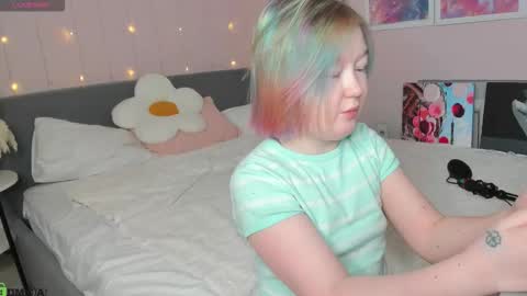 Mia online show from 3, 2, 2026