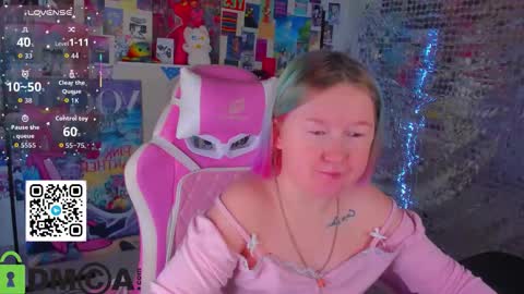 Mia online show from 9, 2, 2026