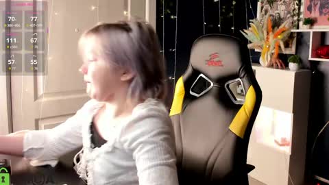 Snapshot of mia_ferd chatting on 27, 5, 2026 Mia online show from 27, 5, 2026