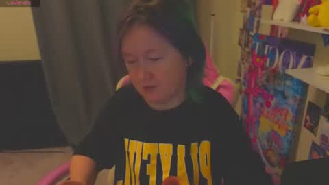 Snapshot of mia_ferd chatting on 18, 7, 2026 Mia online show from 18, 7, 2026