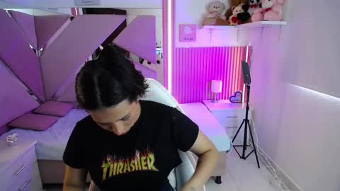 mia_garcia28 online show from 19, 9, 2025