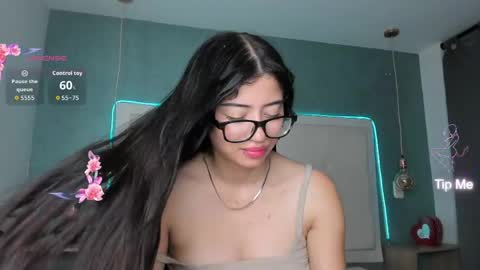 mia online show from 3, 6, 2026