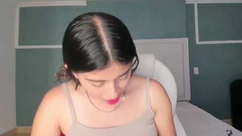 mia online show from 12, 6, 2026