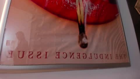 Val  online show from 5, 11, 2025