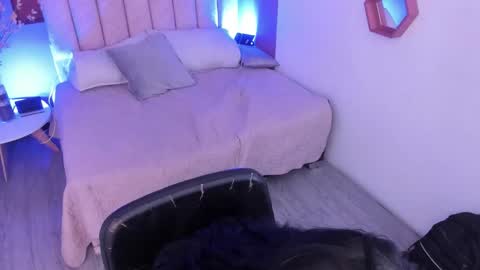 Val  online show from 5, 2, 2026