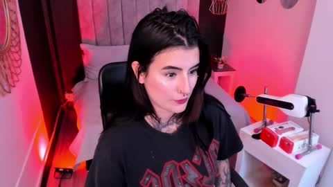 Val  online show from 7, 3, 2026