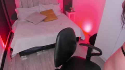 Val  online show from 12, 3, 2026