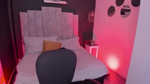 Val  online show from 25, 3, 2026