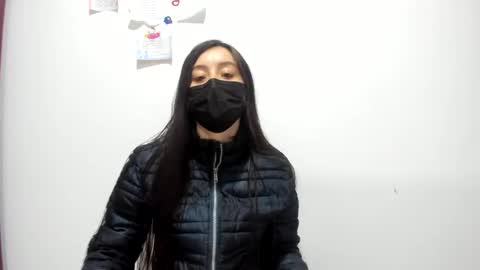 mia kaneee online show from 16, 2, 2025