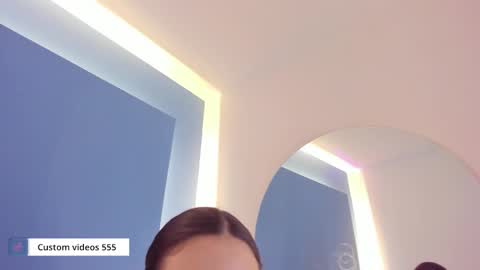 mia_lombana online show from 15, 12, 2025