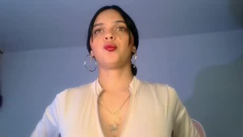 mia lucy 21 online show from 7, 6, 2026