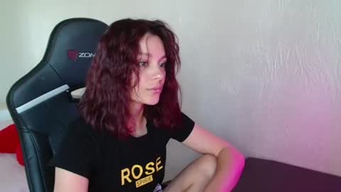 mia_luiza online show from 23, 6, 2026