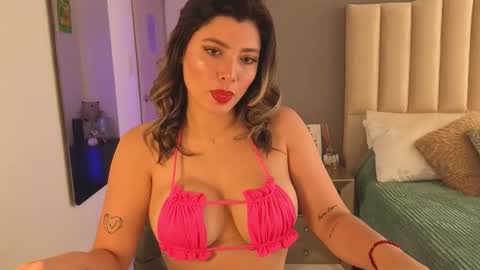 Mia Monroe online show from 20, 11, 2025